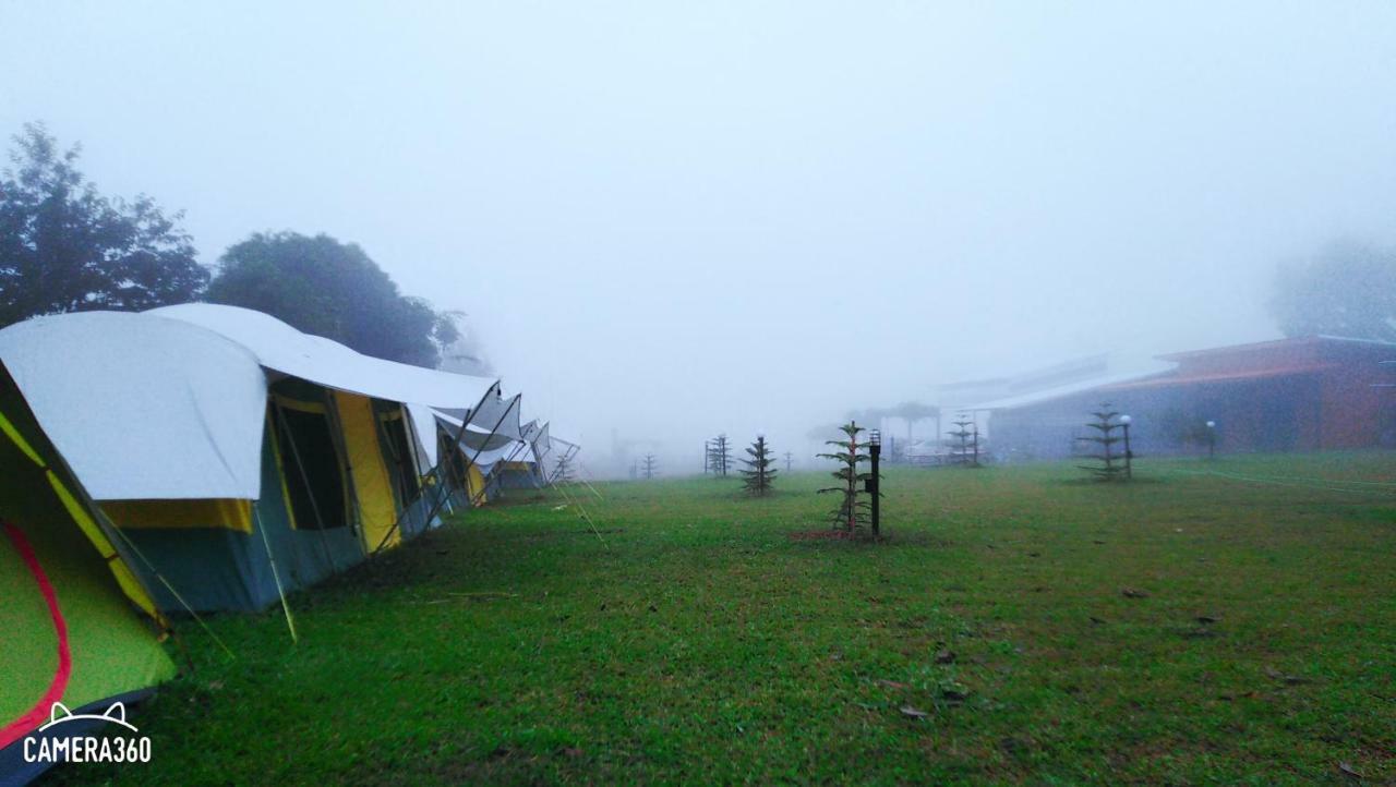 Villa เฟรนด์แคมป์ Amphoe Amphoe Khao Kho Exterior foto